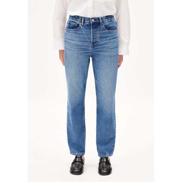 ARMEDANGELS AAIKALA Damen Straight Jeans High Waist aus recycelter Baumwolle