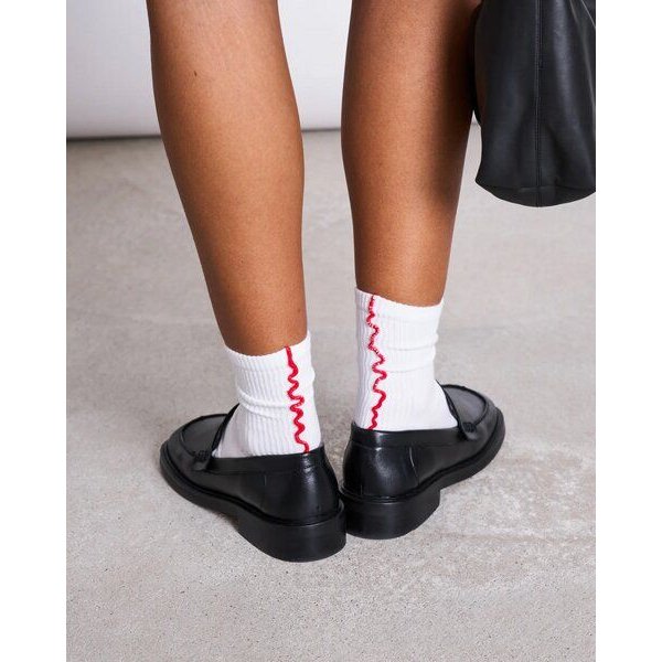 JAN N JUNE Socken Overlock