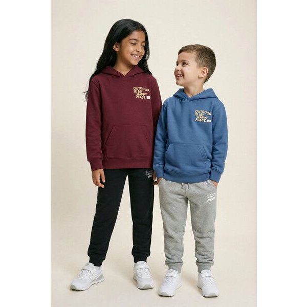 THE FACE OF ELEMENTS OUTDOOR IS MY HAPPY PLACE - RELAXED FIT KIDS HOODIE AUS 100% BIO-BAUMWOLLE