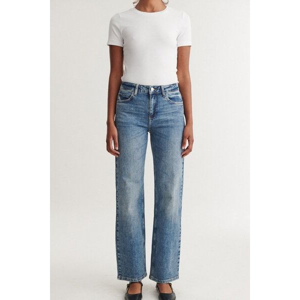 Basic Apparel Mom-Fit Jeans ELISA aus Bio-Baumwolle V2
