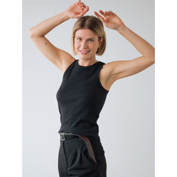 Honest Basics Damen Geripptes Racer-Top aus Bio- und recycelter Baumwolle