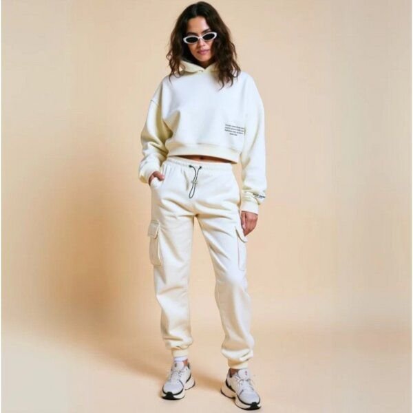GOOD GIRL BAD HABITS Sweat Jogging-Cargo-Hose "MENTAL HEALTH"