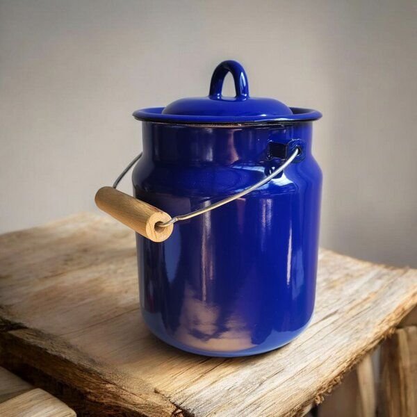 Moogoo Creative Africa Vintage Emaille-Kanne / Milchkanne aus der Ukraine | Fair Trade for Peace