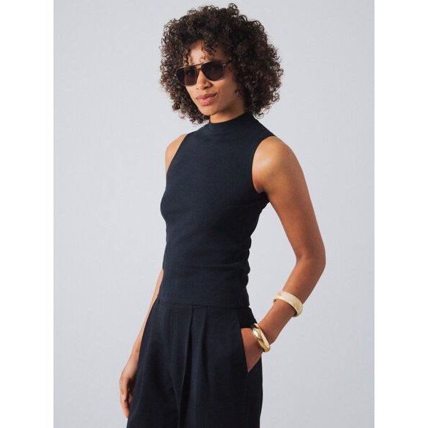 Honest Basics Damen Mock-Top aus Bio- und recycelter Baumwolle
