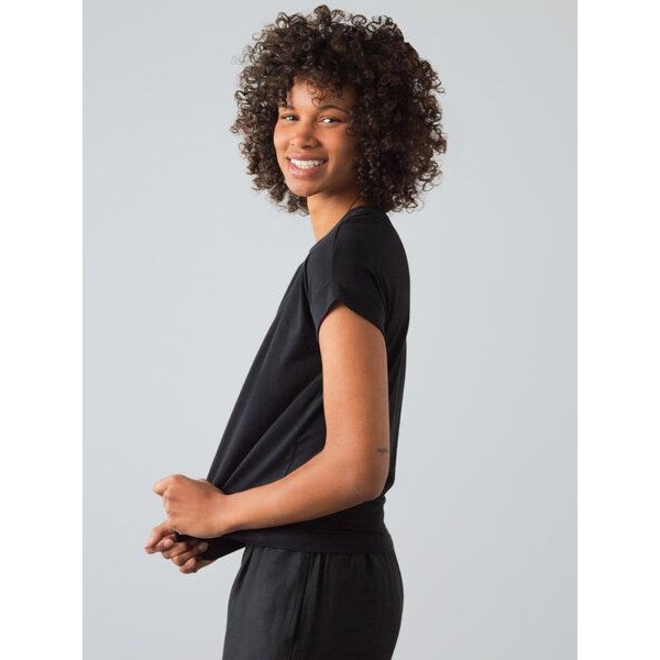 Honest Basics Damen Flügelärmeln T-Shirt aus Bio- und recycelter Baumwolle