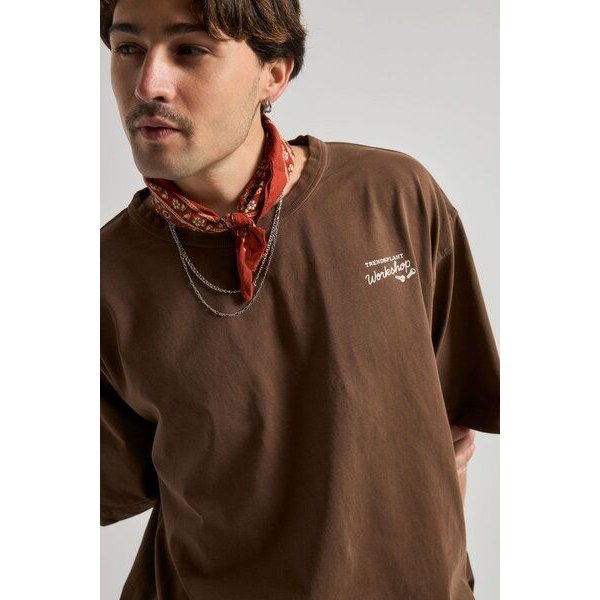 Trendsplant Bench Oversized T-Shirt Saddle Brown