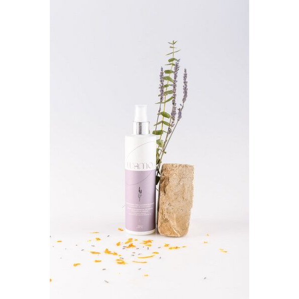 Manulena Raumduftspray Lavendel Relax Wamo 250 ml mit ätherischen Ölen aus Lavendel, Eukalyptus und Orange