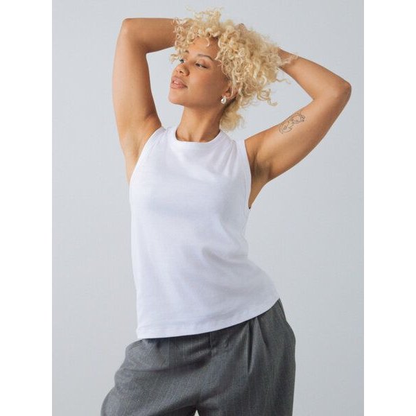 Honest Basics Damen Straight Fit Tanktop aus Bio- und recycelter Baumwolle