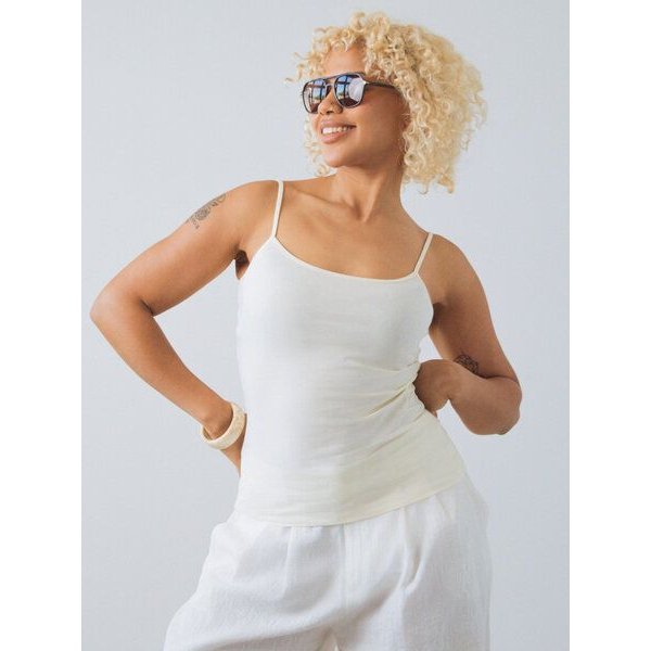Honest Basics Damen Spaghetti Top aus Bio- und recycelter Baumwolle