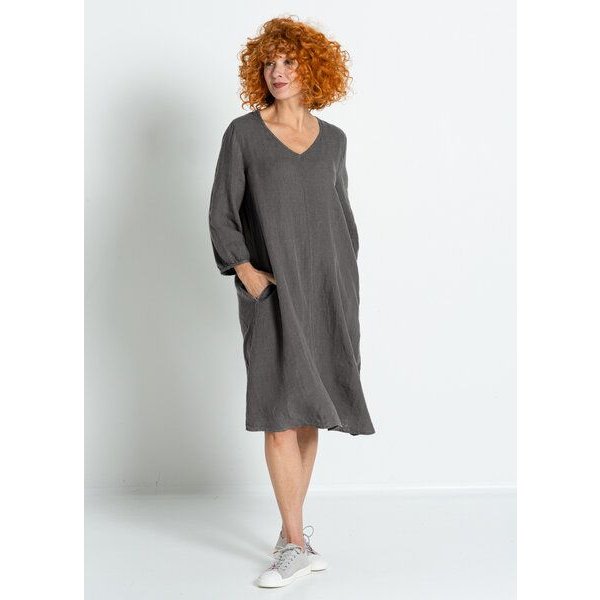 Heidekönigin Leinenkleid m. V-Ausschnitt
