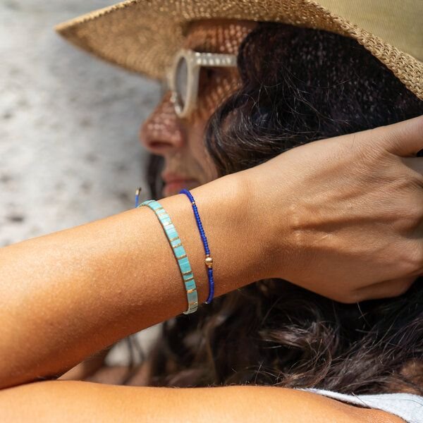 juni Blaues Armband "Cleo" - optional als Set mit türkisem Perlenarmband oder Goldarmband