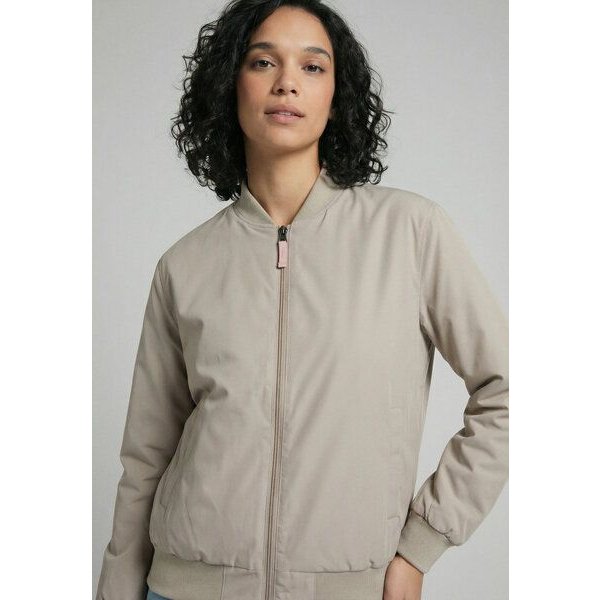 derbe Übergangsjacke „Blousholm Pinstripe“