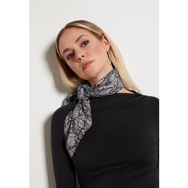 Givn Berlin Schaltuch GBBROOKLYN aus TENCEL mit Peach-Effekt