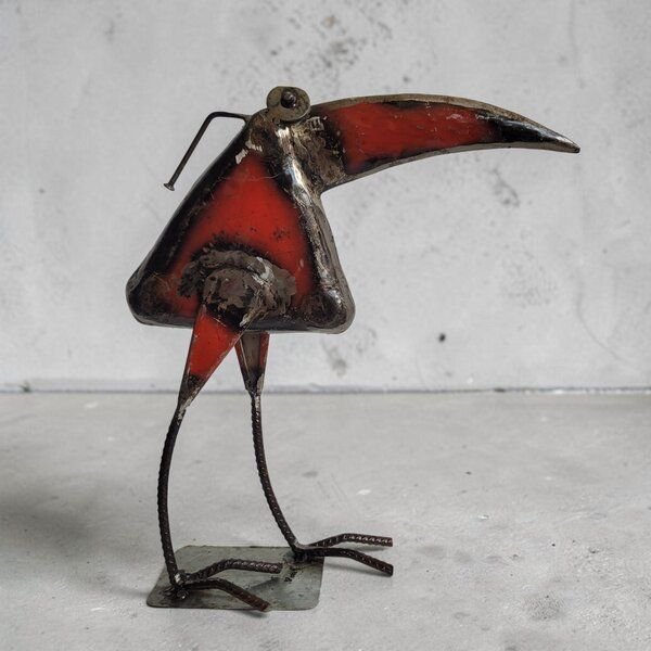 Moogoo Creative Africa Shadok | Upcycling-Figur aus recyceltem Altmetall | 25 cm | Unikate