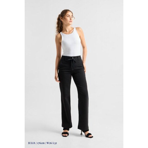 Damen Jeans DEW Flared High Waist French Pocket DAWN Bio-Baumwolle