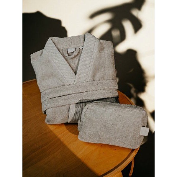 Pamukia GOTS Set aus Premium-Frottee-Bademantel & Kosmetiktasche – 100 % zertifizierte Bio-Baumwolle | 400 GSM