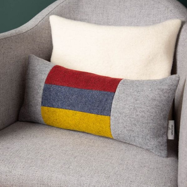 nahtur-design Rückenstützkissen aus Loden | Wollfüllung | Unikat | 45 × 20 cm