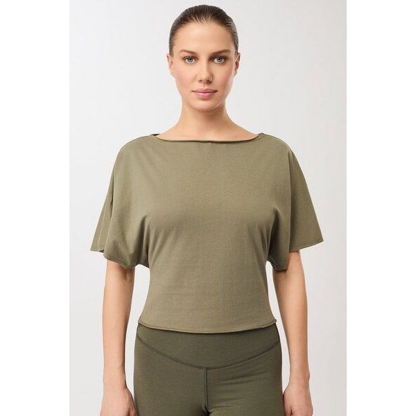 Mandala Back Bow Tee