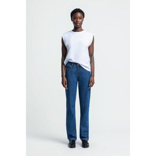 Kings Of Indigo INOE | NATURAL STRETCH DARK WORN
