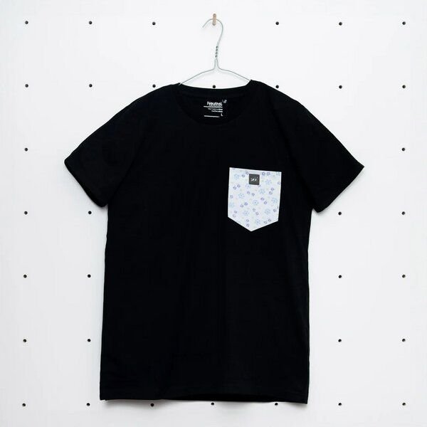 soki Choose Your Own Pocket T-Shirt mit Tasche aus geretteter Bettwäsche