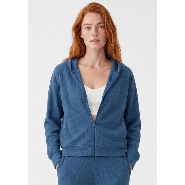ORGANICATION JENNIFER | Waffel-Hoodiejacke aus Bio-Baumwolle & recyceltem Polyester