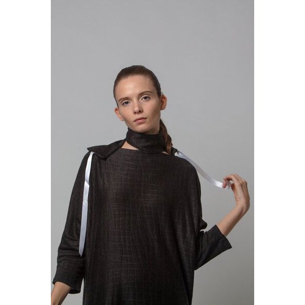 gesine jost colar.black