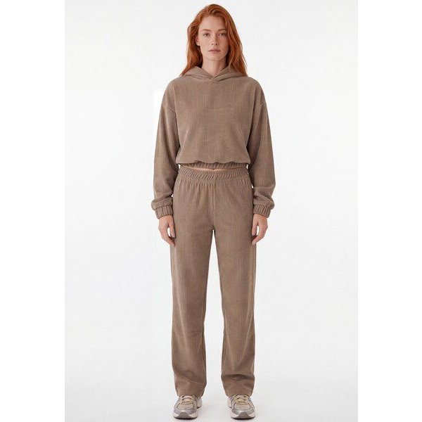 ORGANICATION HARRIET | Cropped Cord-Hoodie aus Bio-Baumwolle