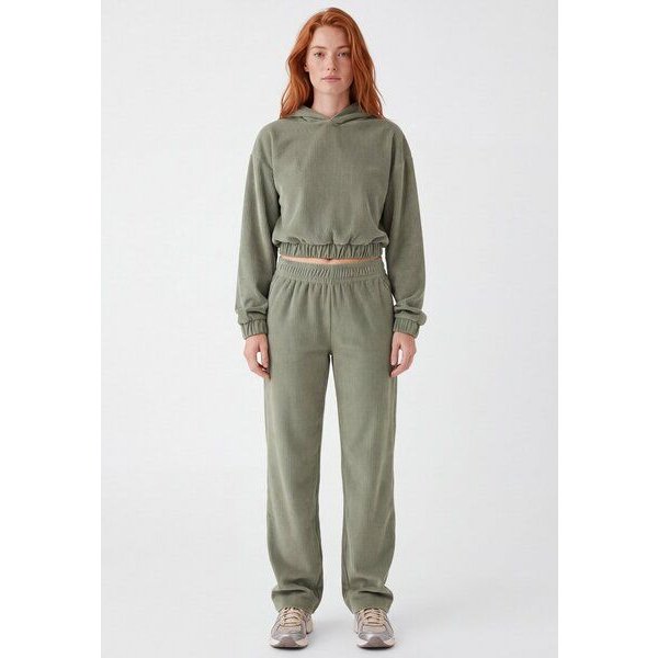 ORGANICATION PRISCILLA | Cord-Sweathose aus Bio-Baumwolle