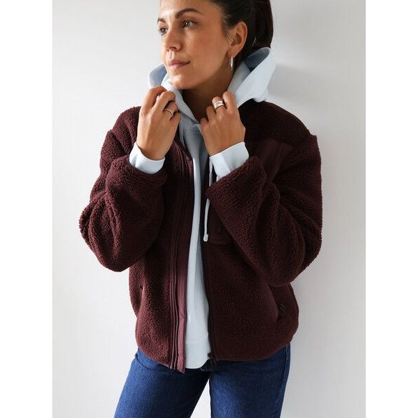 Kultgut Gemütliche Sherpajacke - Federleicht und Wärmend/ With Love