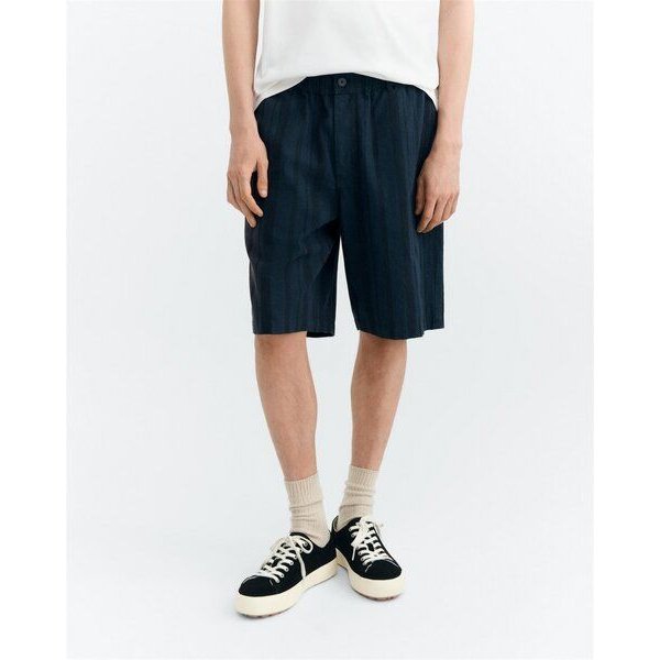 thinking mu Gestreifte Shorts Modell: Gasper