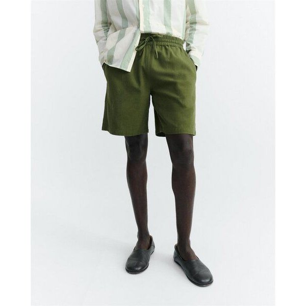 thinking mu Shorts Modell: Henry