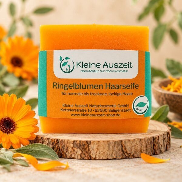 Kleine Auszeit Manufaktur Ringelblumenhaarseife für trockenes, lockiges und strapaziertes Haar