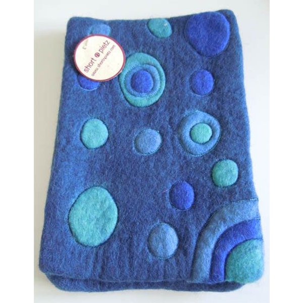 short'n'pietz E-book-Tasche handgefilzt
