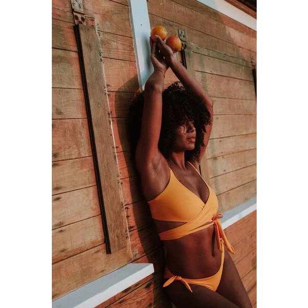 Anekdot Bikini Slip Line
