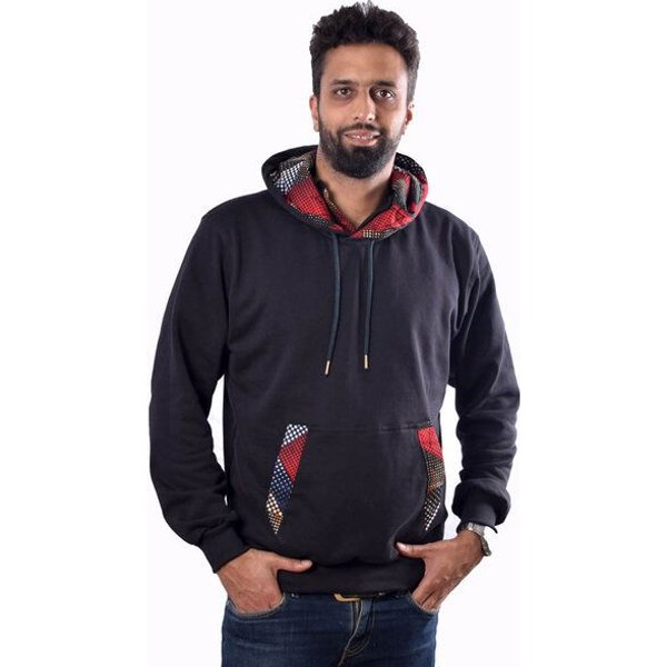 Africulture Hoodie "African Blood Moon" aus kuscheliger Baumwolle aus Mauritius und Westafrikanischen Kitenge Stoff Verzierungen