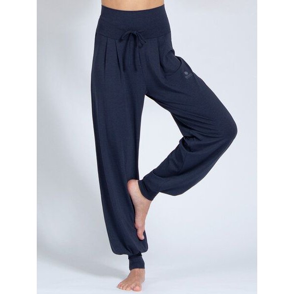 Magadi Yoga- und Wohlfühlhose FLORENCE aus weichem Naturmaterial