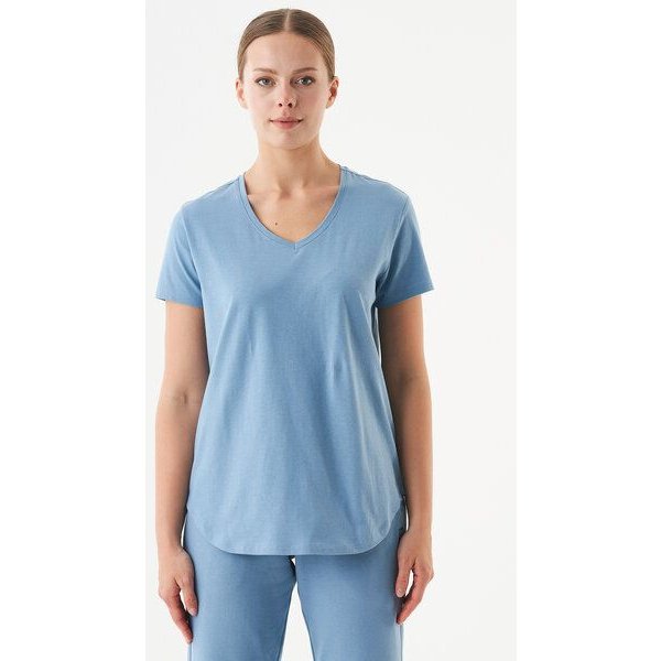 ORGANICATION ESSENTIALS-TUBA- Basic T-Shirt aus Bio-Baumwolle mit V-Ausschnitt