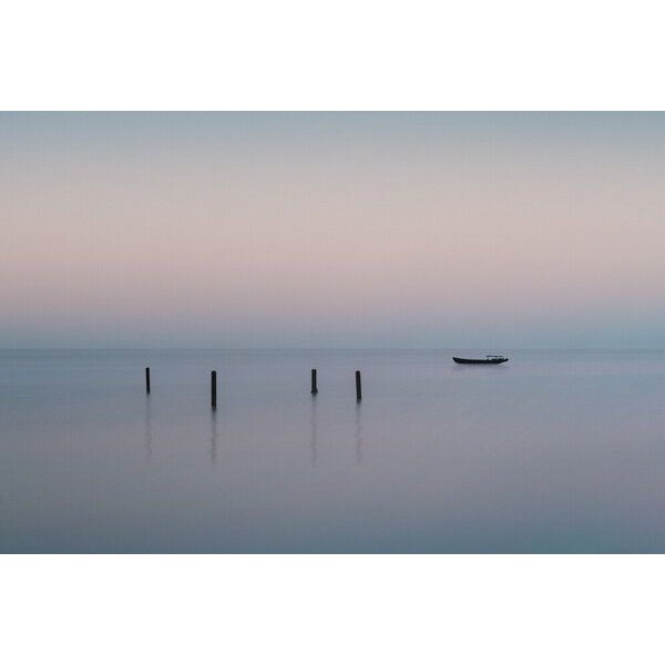 Photocircle Poster / Leinwandbild - Still Waters of Lake Tai