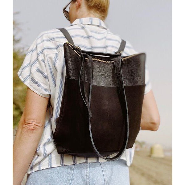 ELEKTROPULLI Quadratische Rucksacktasche QUINN aus Leder