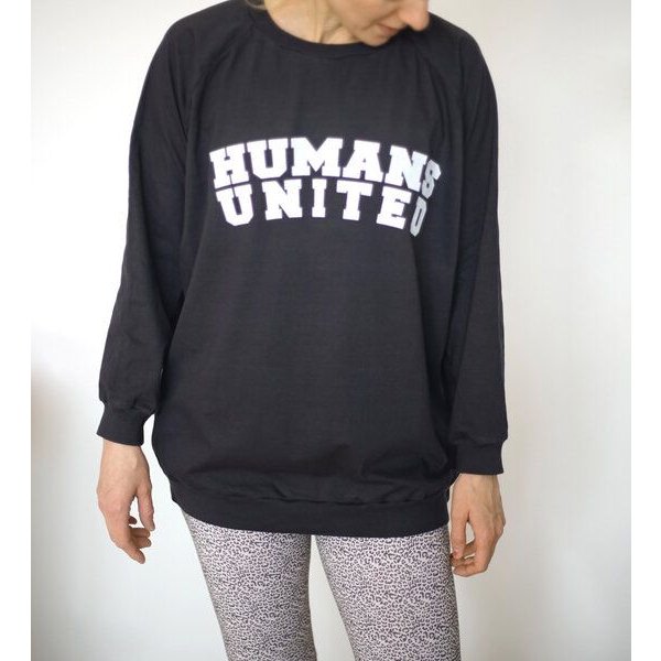 Lena Schokolade HUMANS UNITED Sweater aus Bio-Baumwolle versch. Farben