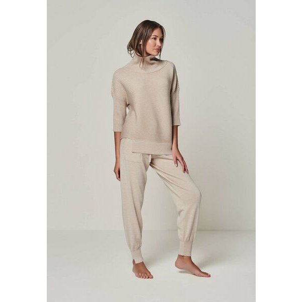 YOU LOOK PERFECT Merino Loungewear Set "Rollkragenpullover Bailey & Strickhose Bella"