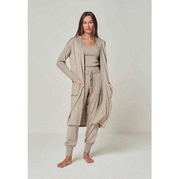 YOU LOOK PERFECT Merino Loungewear Set "Cardigan Blossom & Top Blossom & Hose Bella"