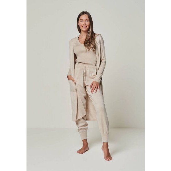 YOU LOOK PERFECT Merino Loungewear Set "Cardigan Blossom & Top Blossom & Hose Bella"
