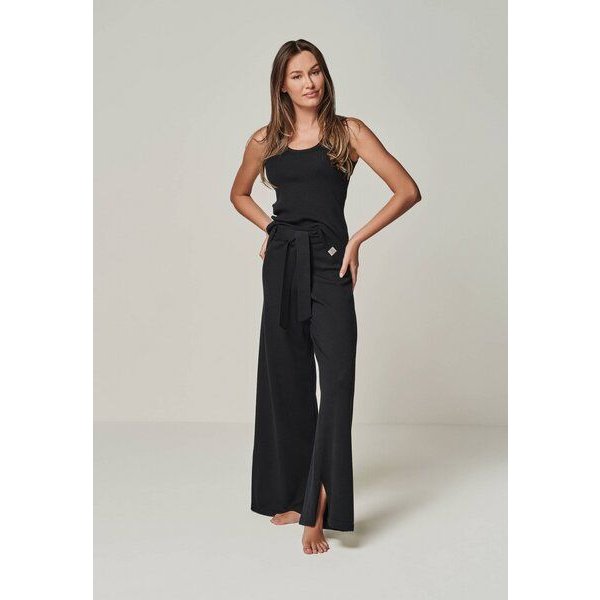 YOU LOOK PERFECT Merino Loungewear Set "Stricktop Blossom & weite Strickhose Bailey"