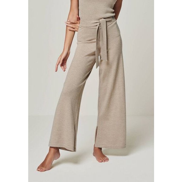 YOU LOOK PERFECT 100% Merino weite Strickhose mit Schleife "Bailey"