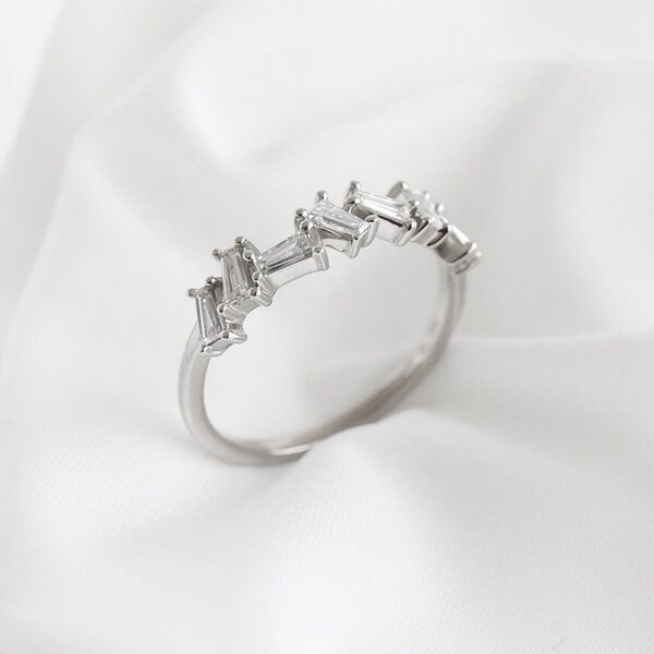 Eppi Minimalistischer Ring mit Lab Grown Diamanten Egino