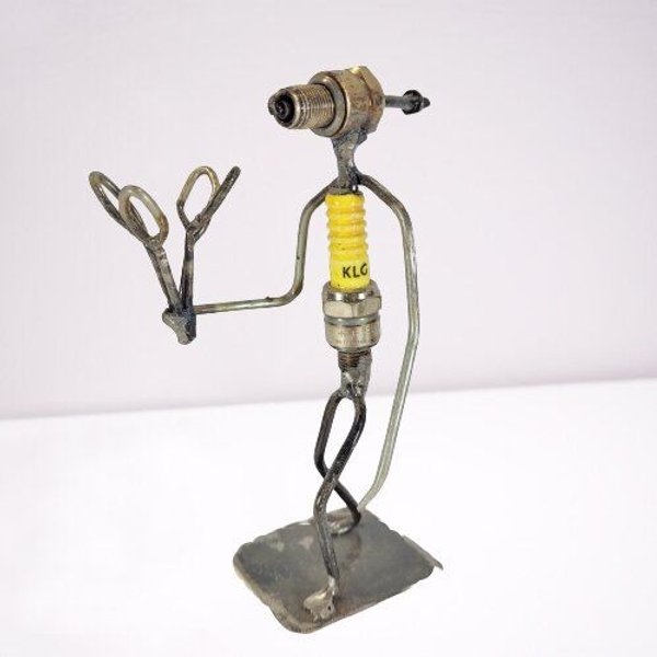 Moogoo Creative Africa Zündkerzen-Figur | verschiedene Berufe & Hobbies | Upcycled & handgemacht