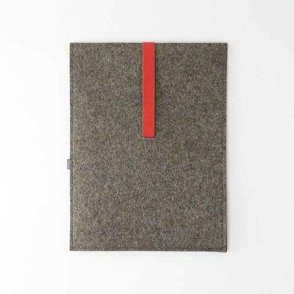 matilda k. manufaktur Minimalistische Laptophülle aus Wollfilz 'max' mit Einsteckfach | für MacBook |Air| Pro 13|14|15|16 Zoll