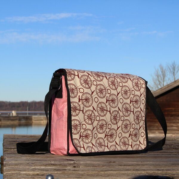 Schönes aus Indochina Upcycling Umschlagtasche Größe L vegan aus Stoffrestbeständen