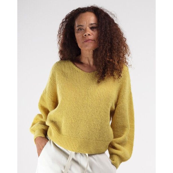 Alma & Lovis Leichter Pullover im Loose-Fit aus zartem Alpakastrick | Light V-Neck